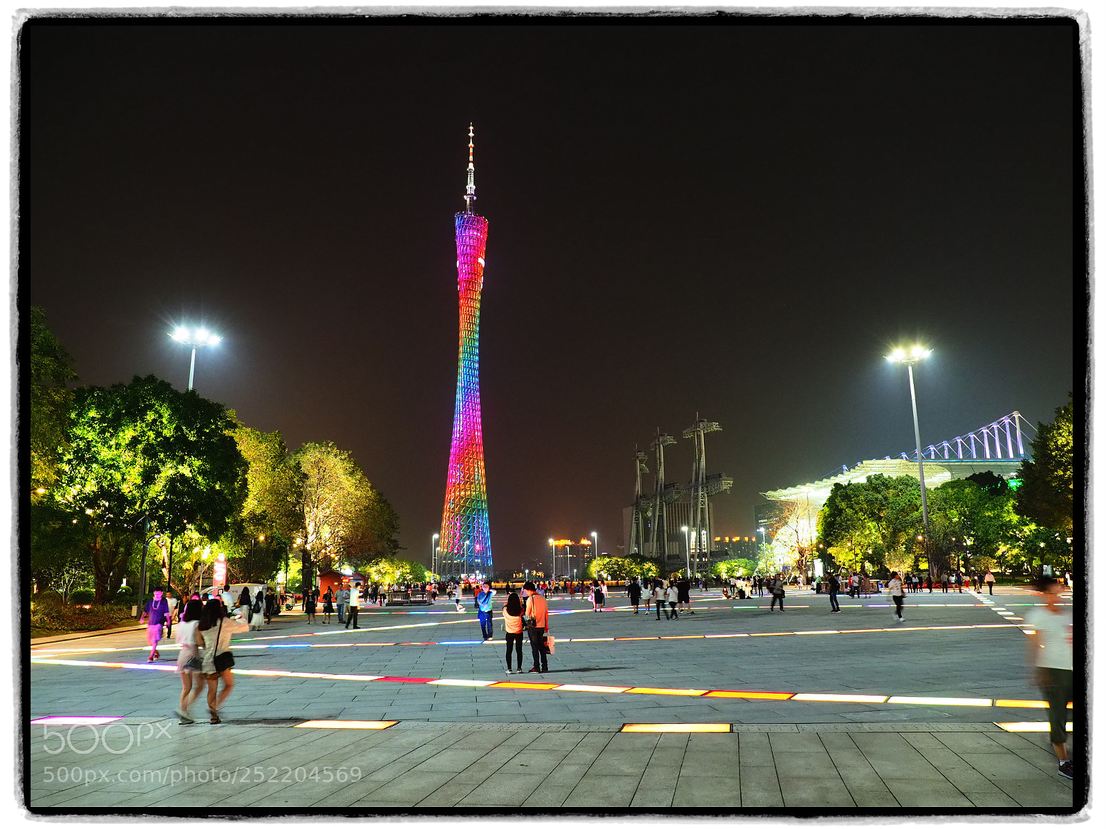 Olympus OM-D E-M1 Mark II sample photo. Guangzhou city of lights.. photography