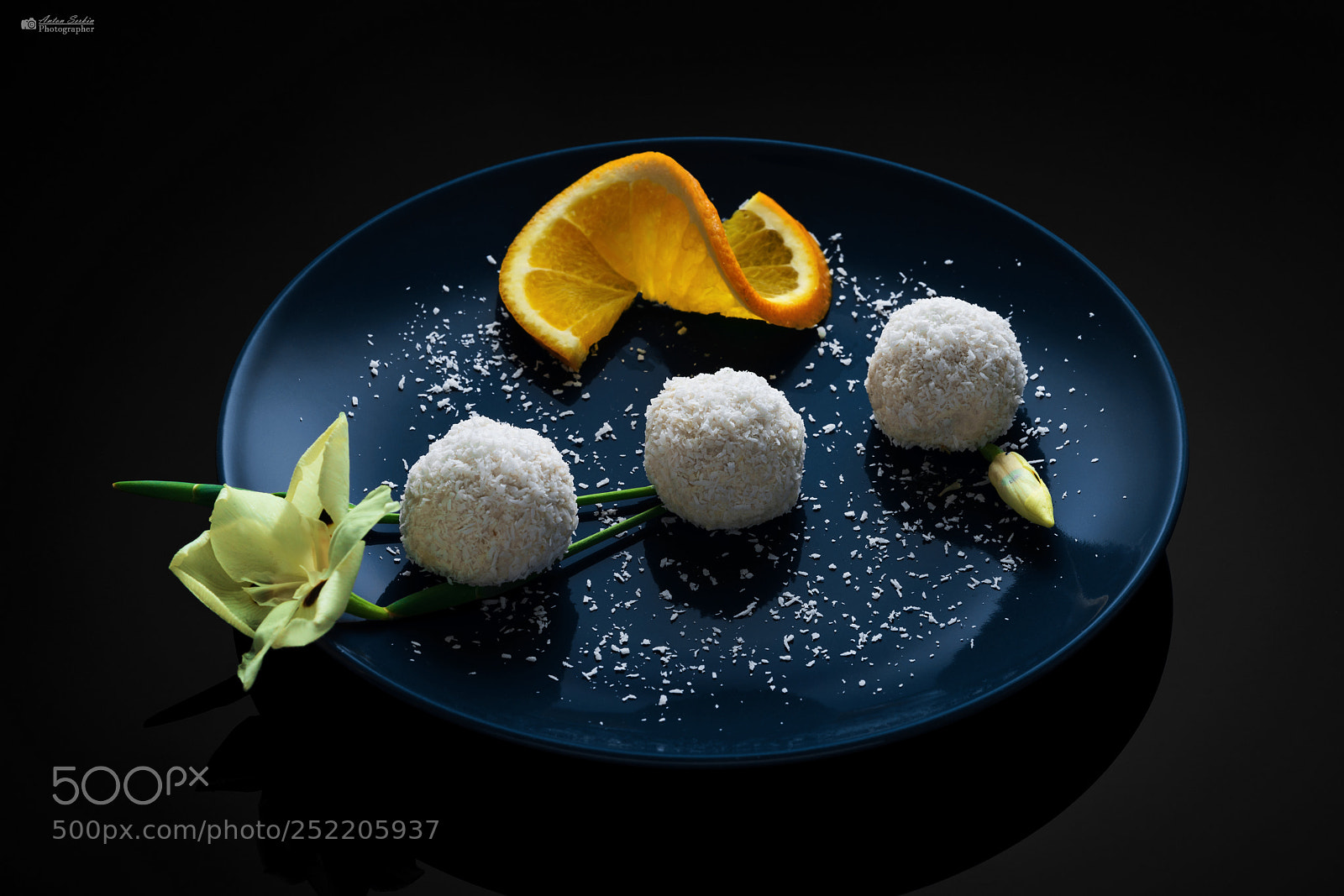 Sony a7R II sample photo. Chicken balls with nuts photography