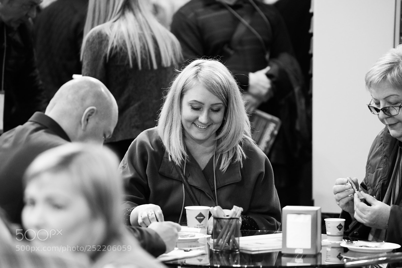 Canon EOS 5D Mark IV sample photo. Faces photography