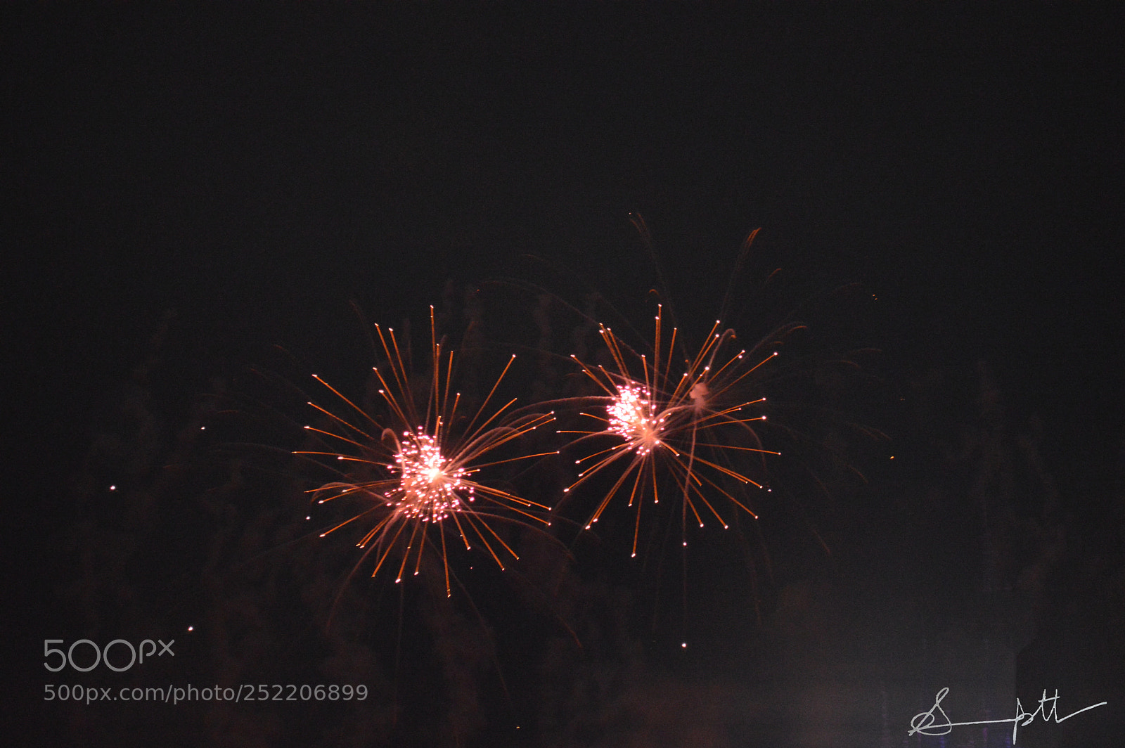 Nikon D3200 sample photo. Luminescent disney photography