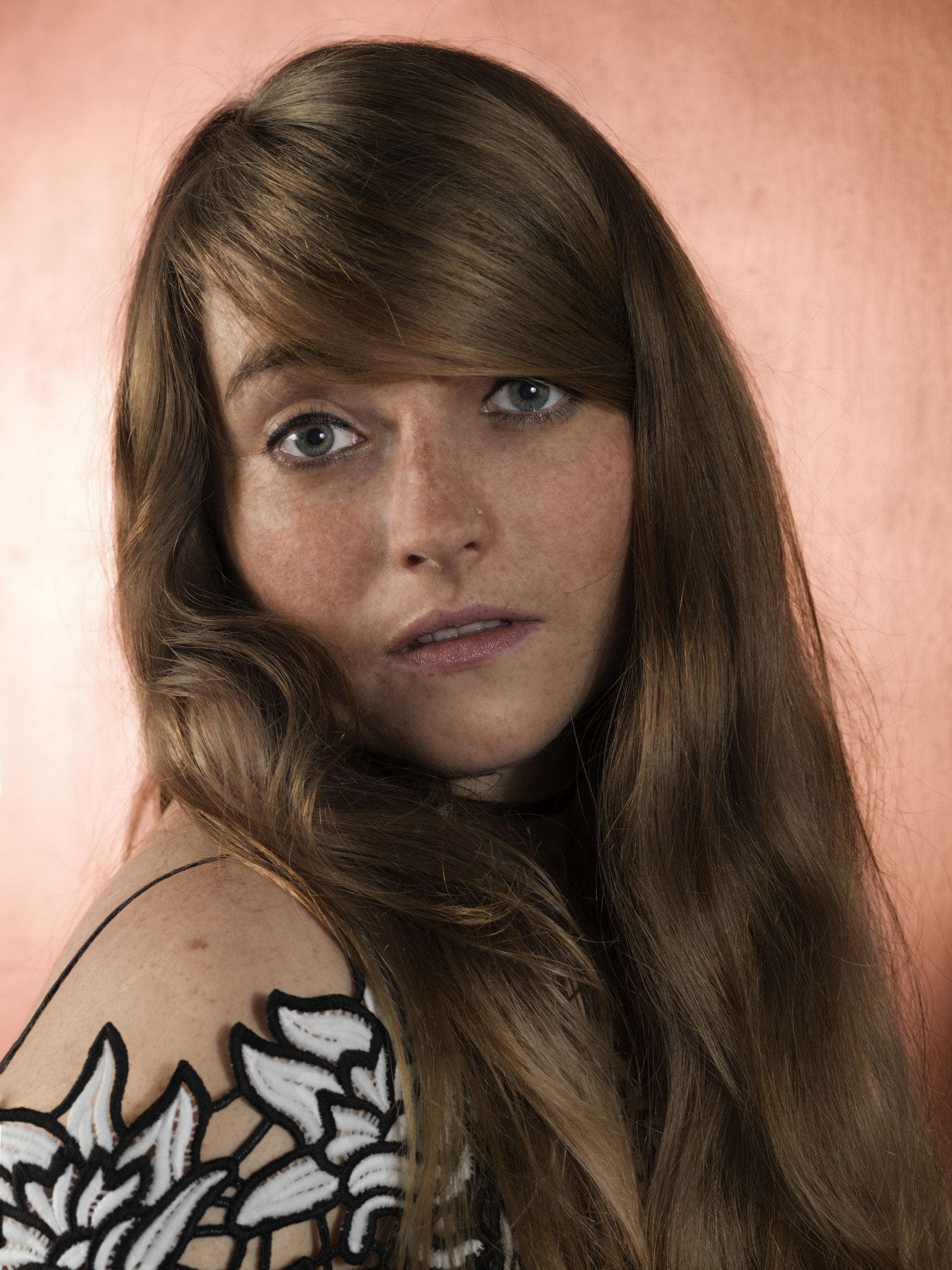 Hasselblad H3D sample photo. Chantal. portrait and freackles photography