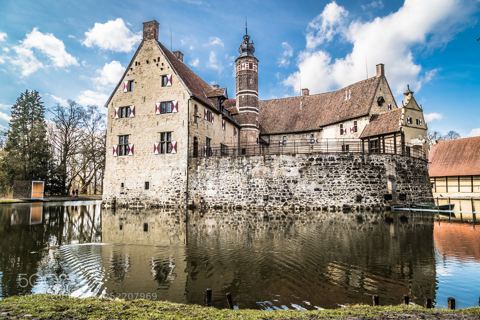 Canon EOS 6D Mark II sample photo. Burg vischering photography