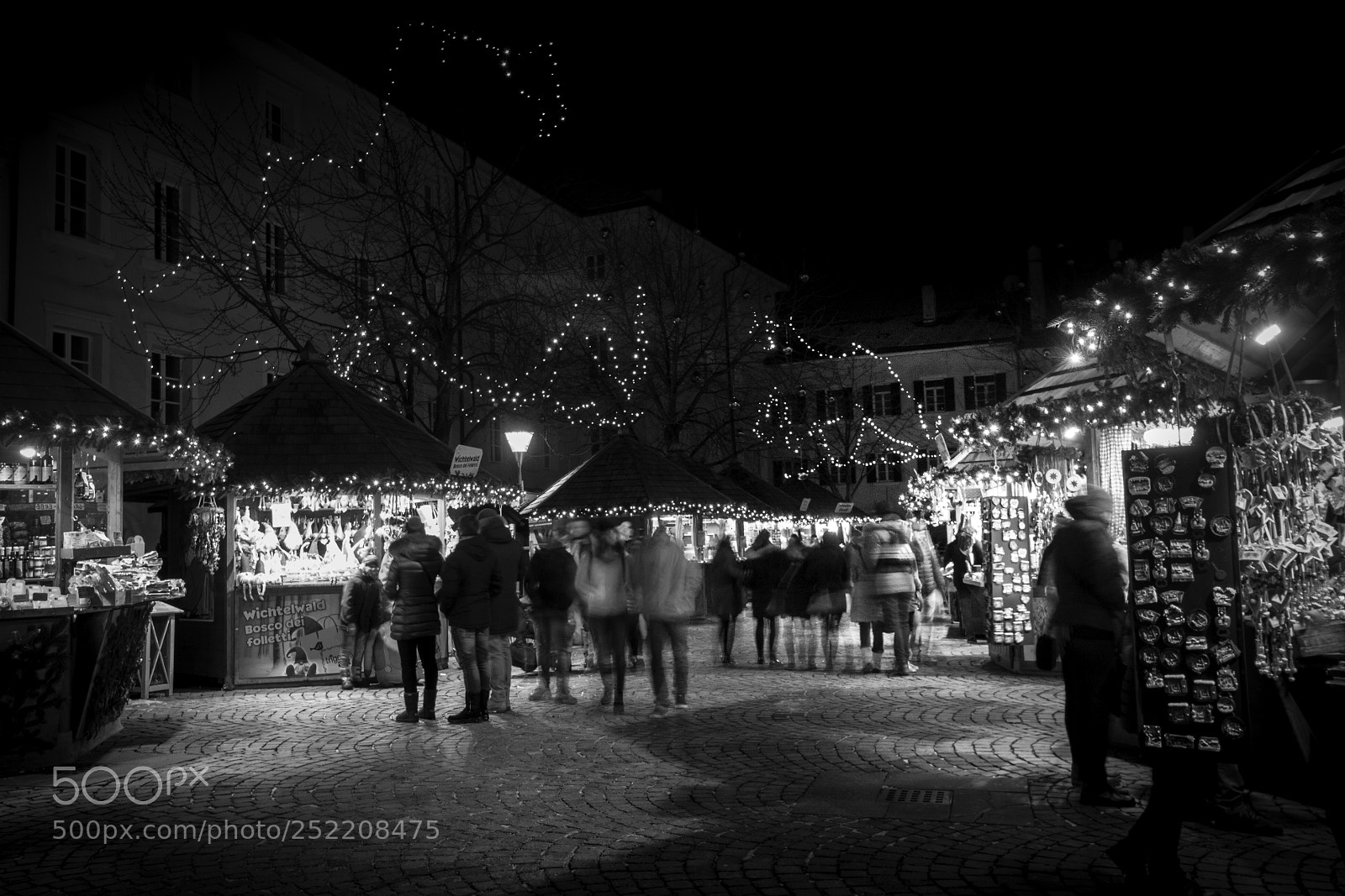 Canon EOS 40D sample photo. Peppole in the night photography