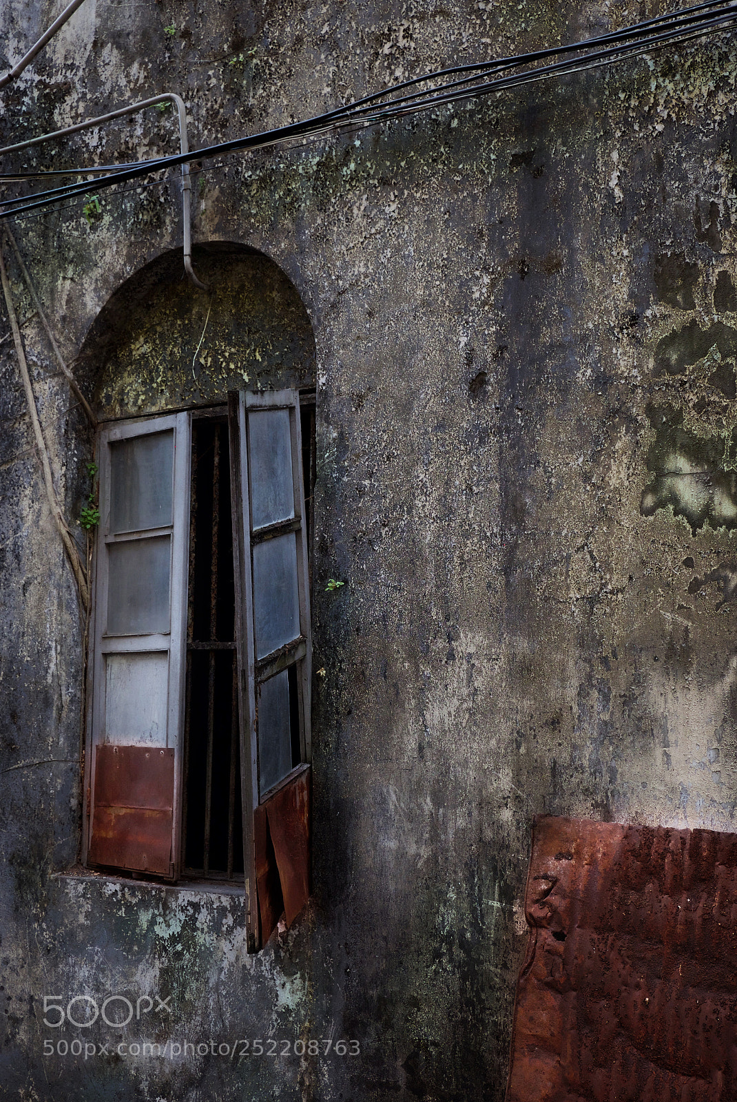 Fujifilm X-T10 sample photo. Window photography