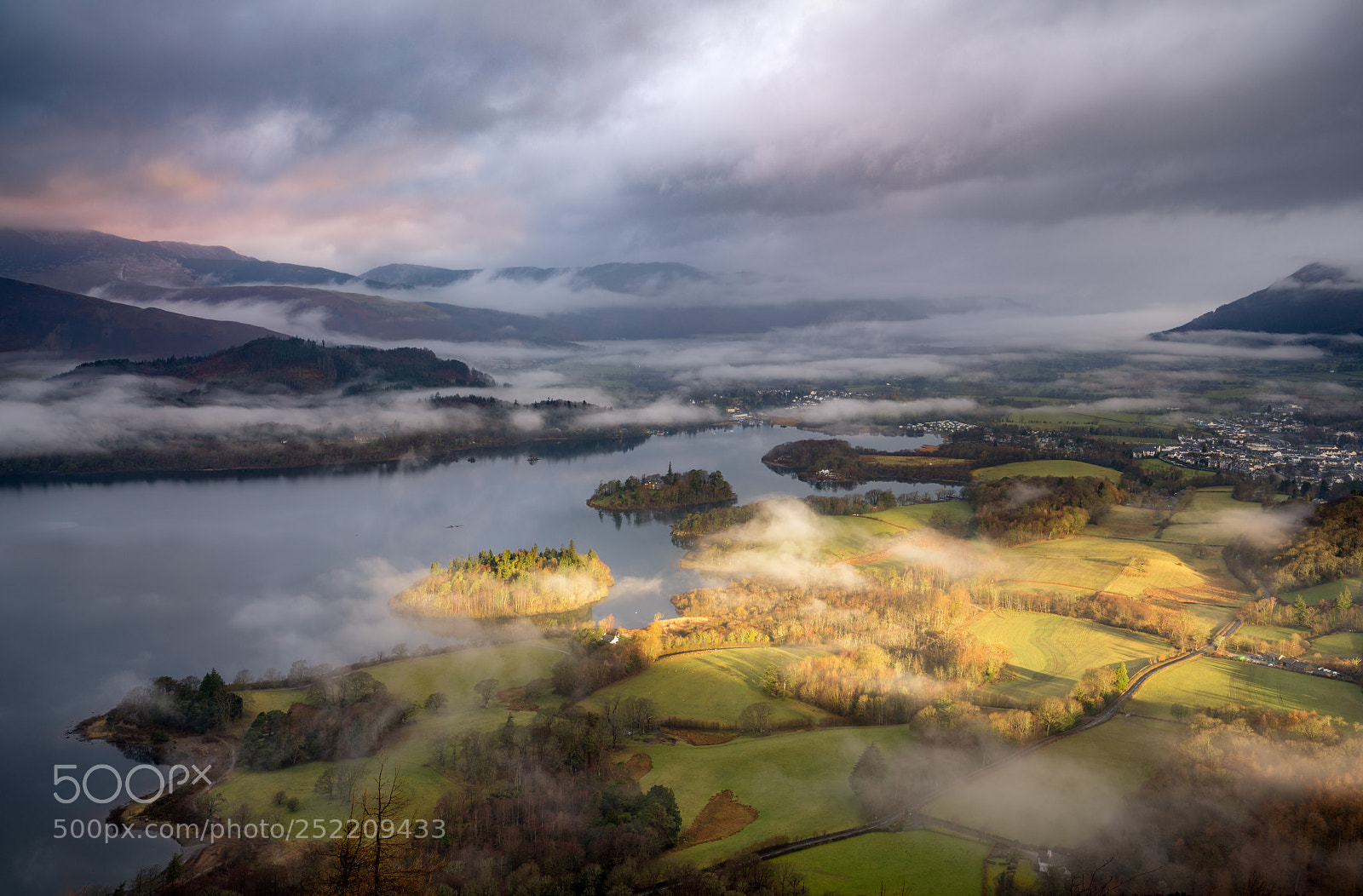 Sony a7R II sample photo. Walla crag light photography