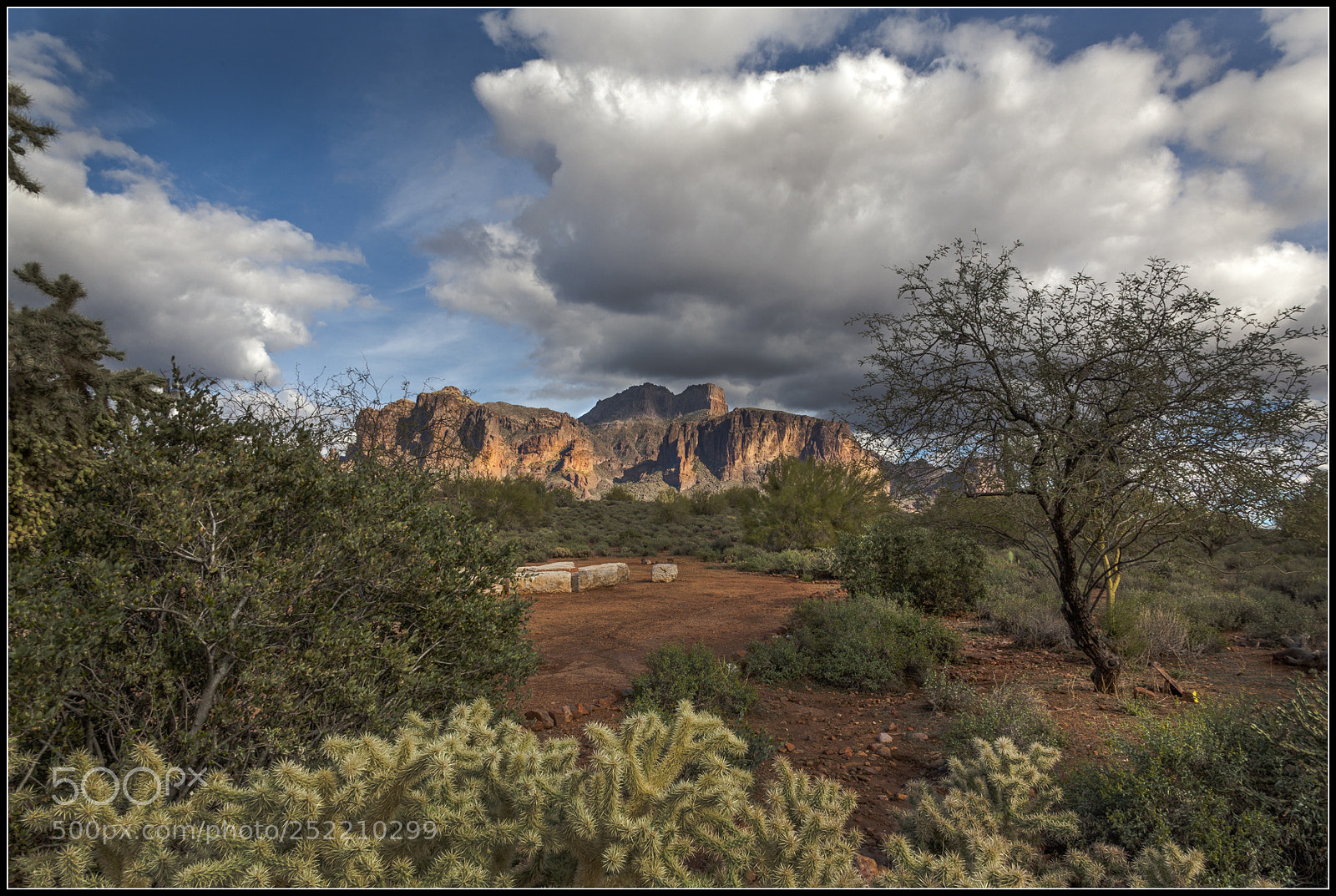 Canon EOS 5D Mark II sample photo. Superstition light photography