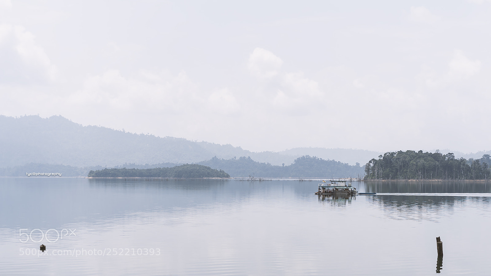 Sony a7 II sample photo. Moving photography