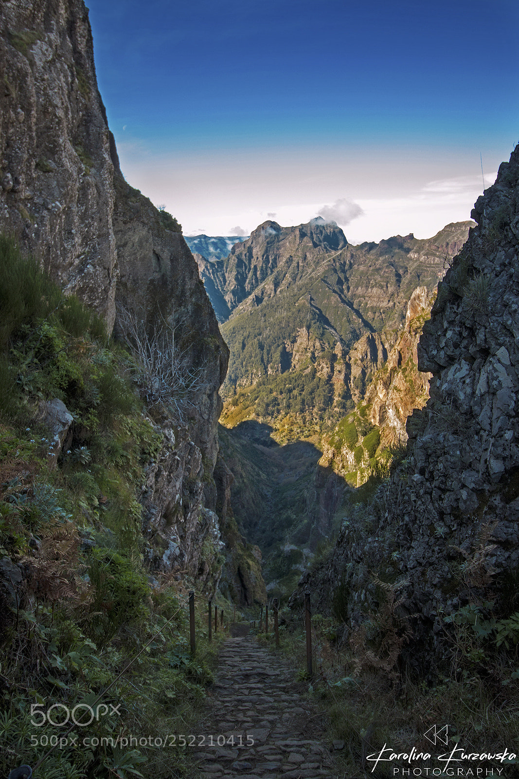 Canon EOS 70D sample photo. Trail from pico do photography