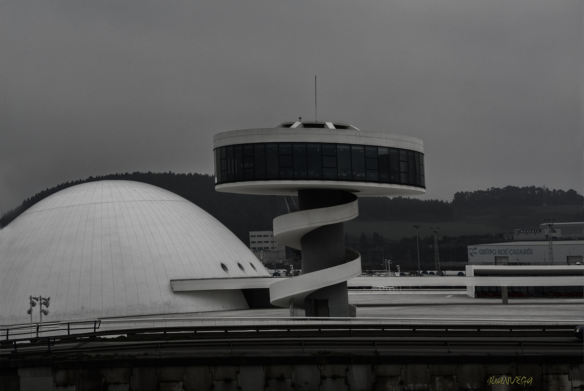 Nikon 1 V1 sample photo. Niemeyer photography