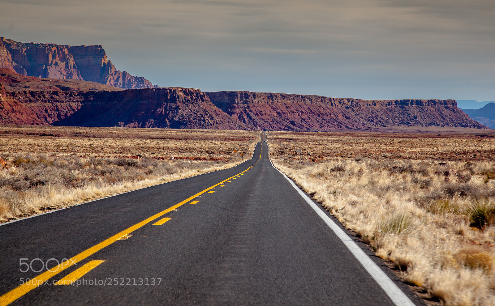 Canon EOS 5D Mark II sample photo. On the road photography