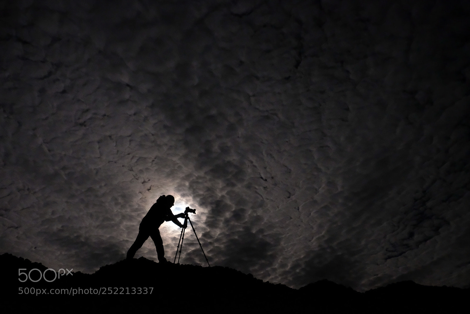 Fujifilm X-T2 sample photo. Moon light photography