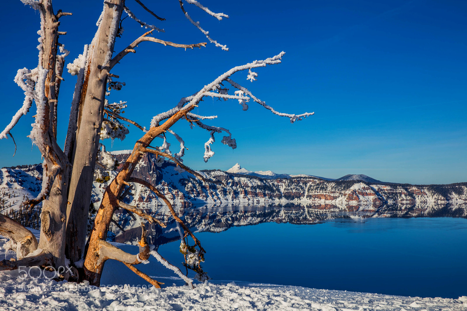 Canon EOS 5DS R sample photo. Crater lake winter view photography