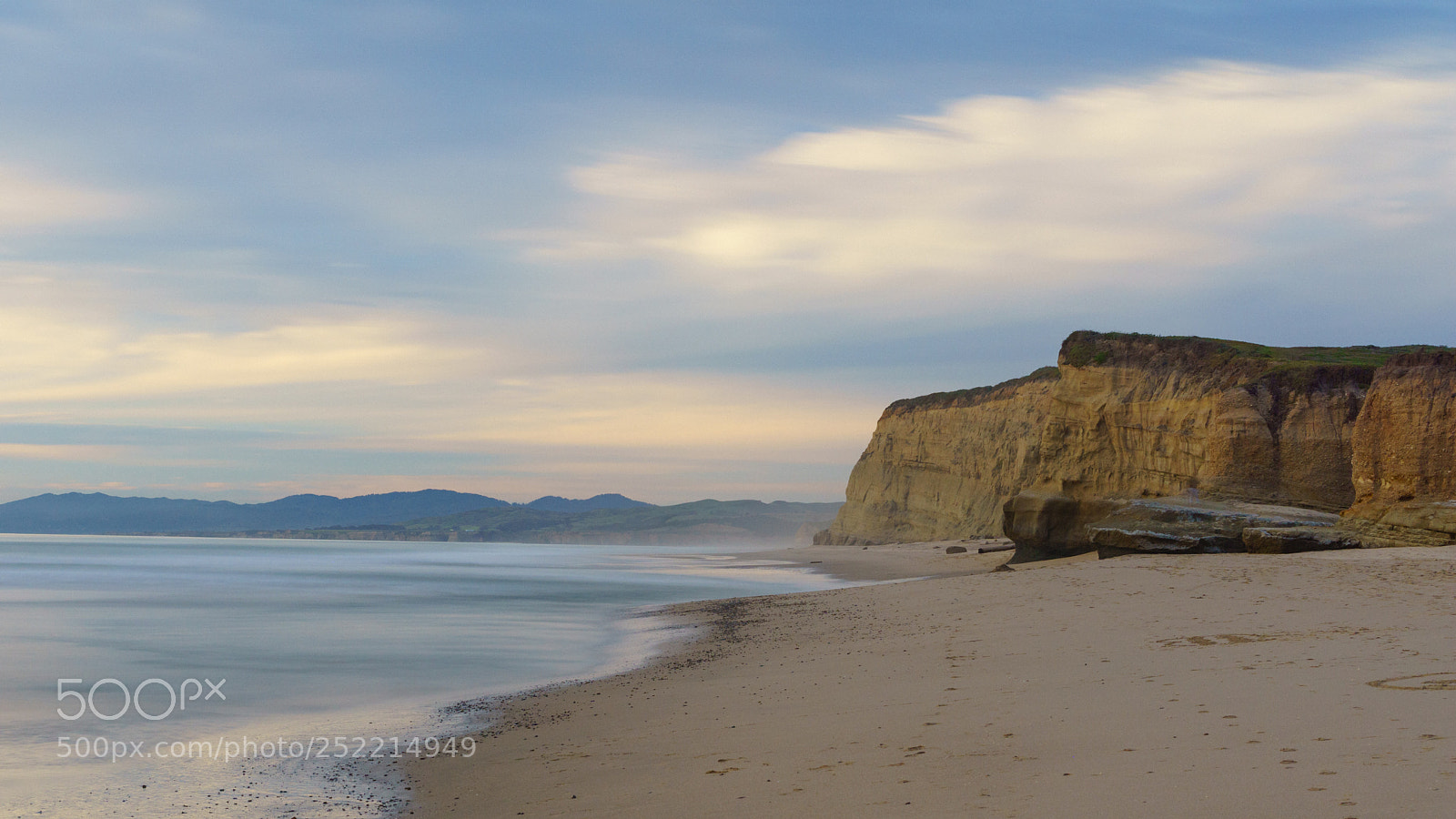 Sony a6000 sample photo. Cliff photography