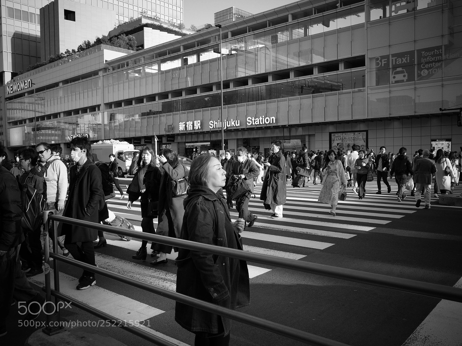 Ricoh GR II sample photo. Streets photography