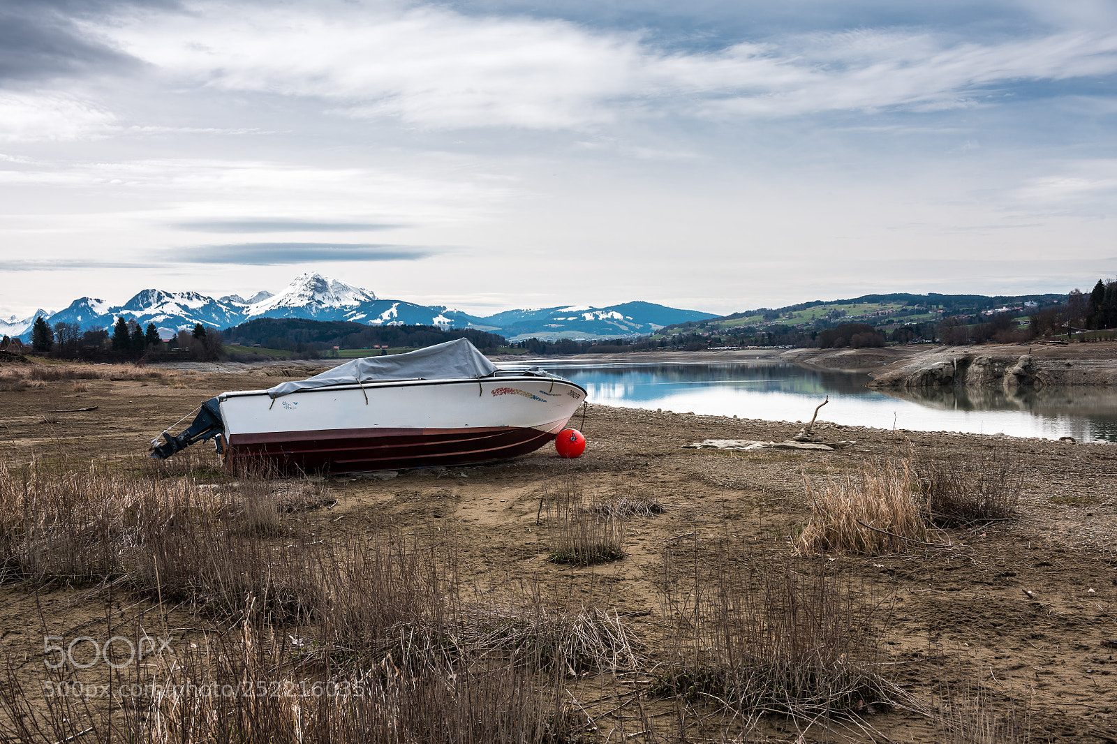 Nikon D850 sample photo. Stranded ... waiting for water photography