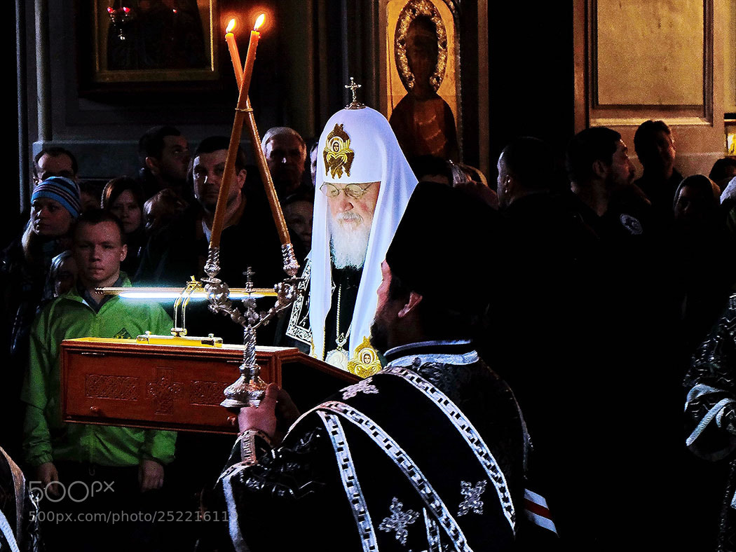 Fujifilm X-M1 sample photo. Monastery. holy week. great photography