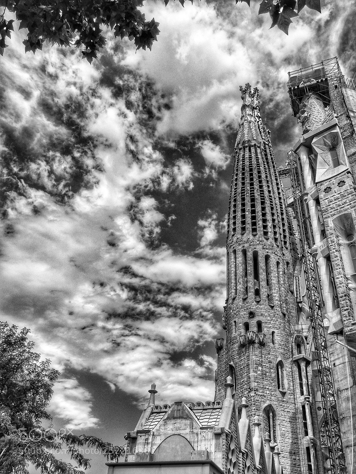 Sony Cyber-shot DSC-HX50V sample photo. La sagrada familia photography