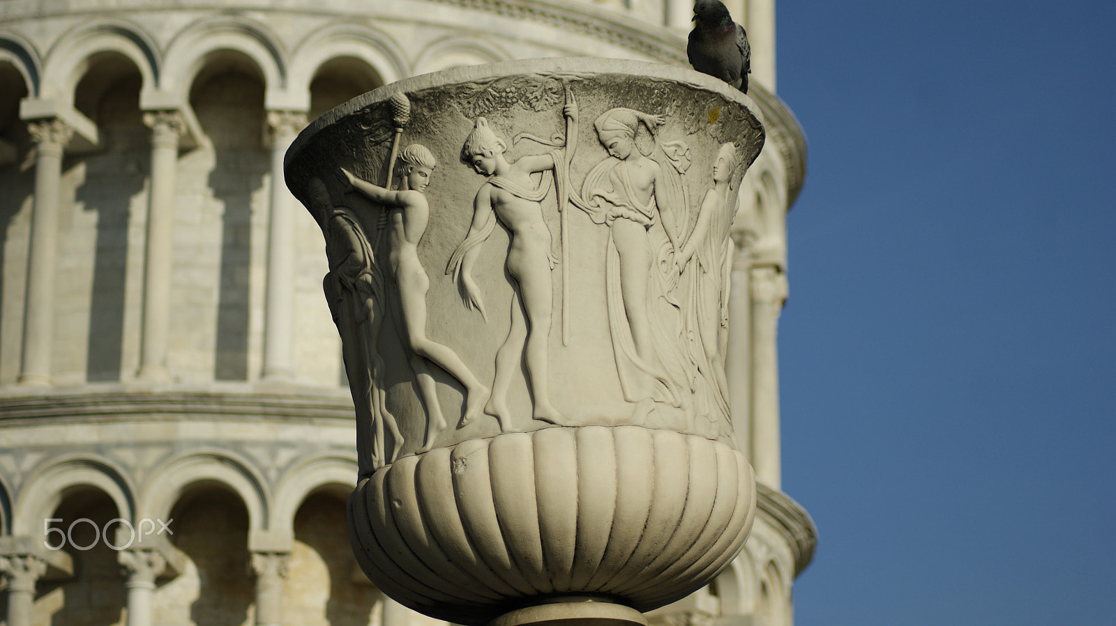 Tamron AF 70-300mm F4-5.6 Di LD Macro sample photo. Il vaso della torre photography