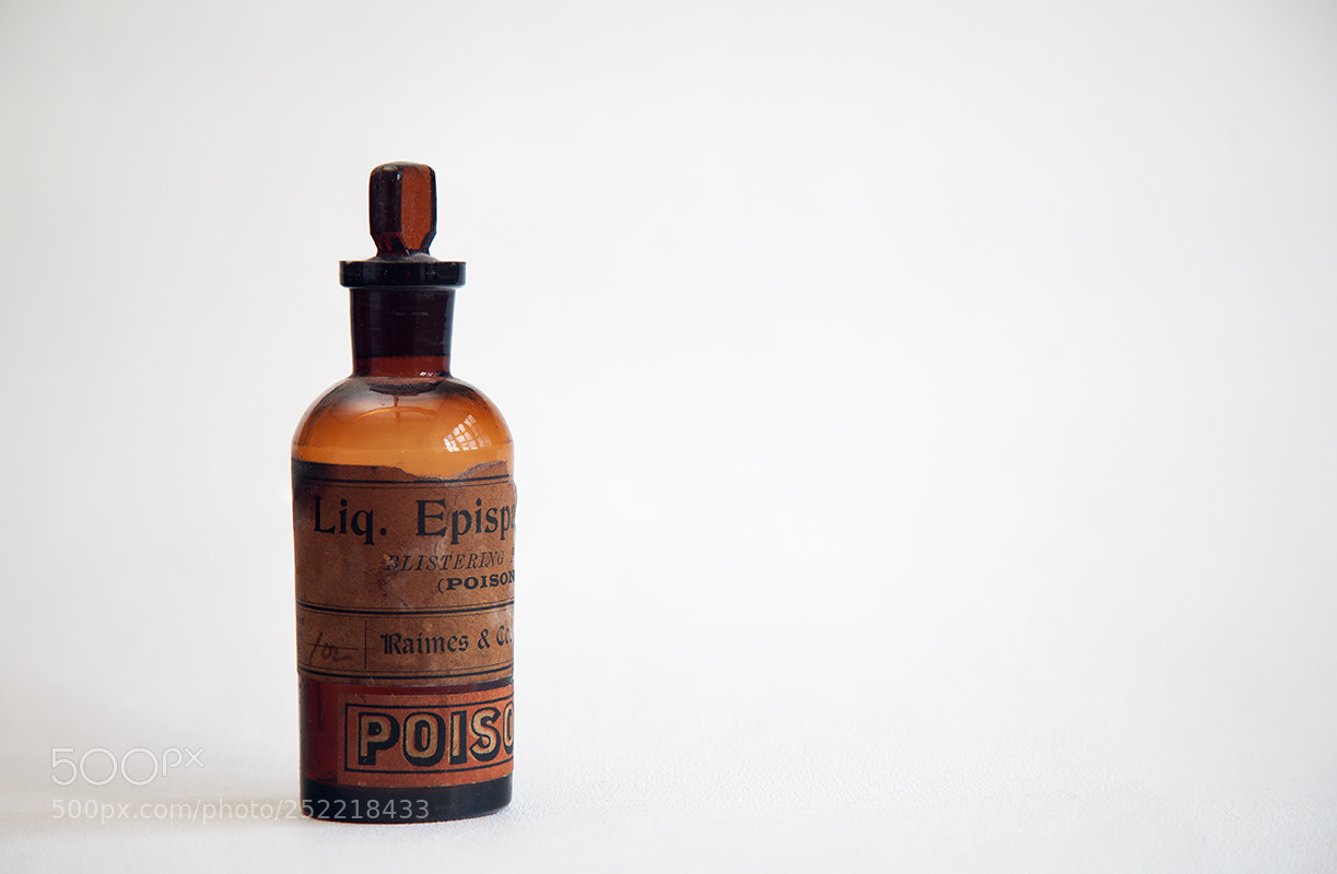 Canon EOS 5D Mark II sample photo. Bottle photography