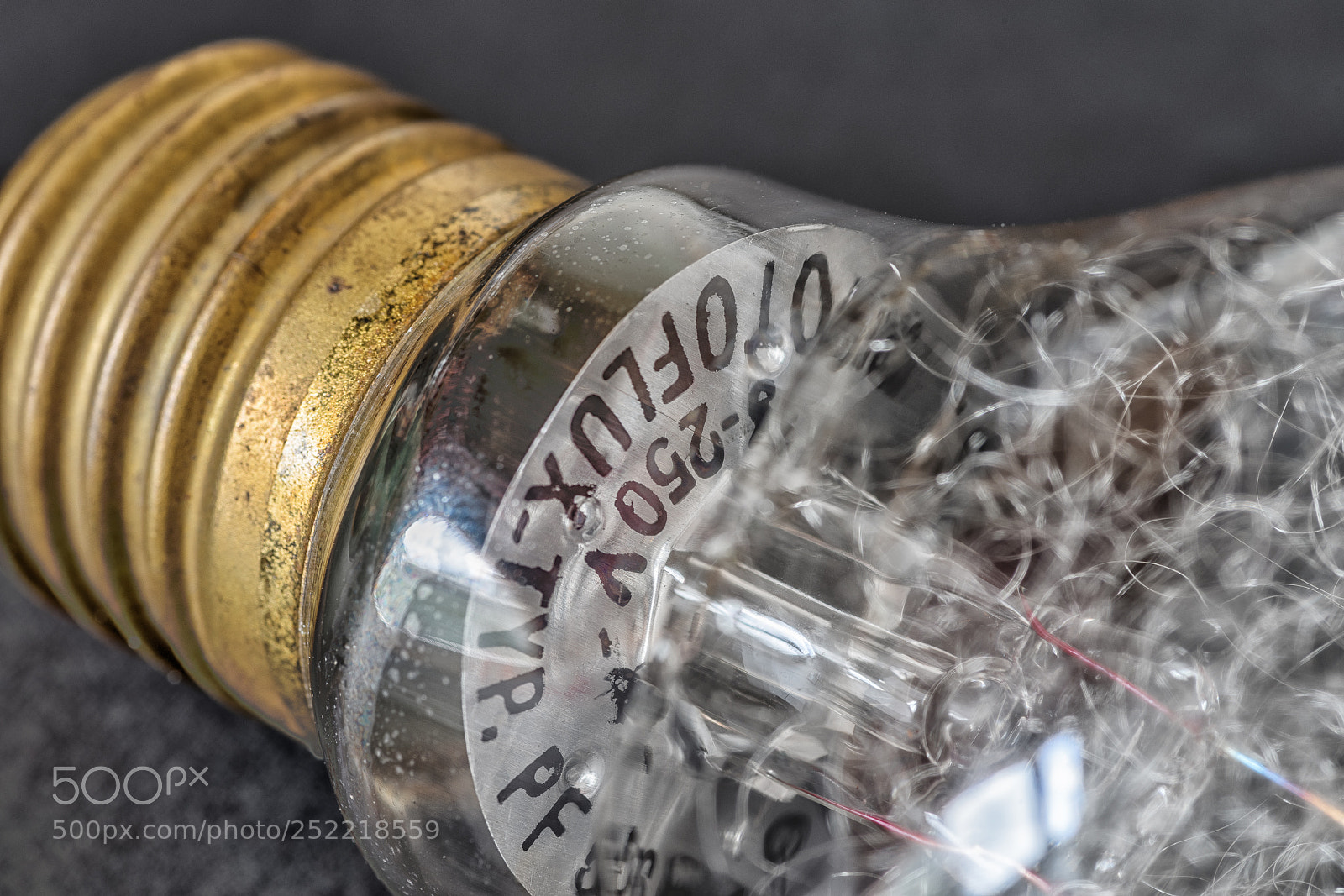 Pentax K-1 sample photo. Very old flash light photography