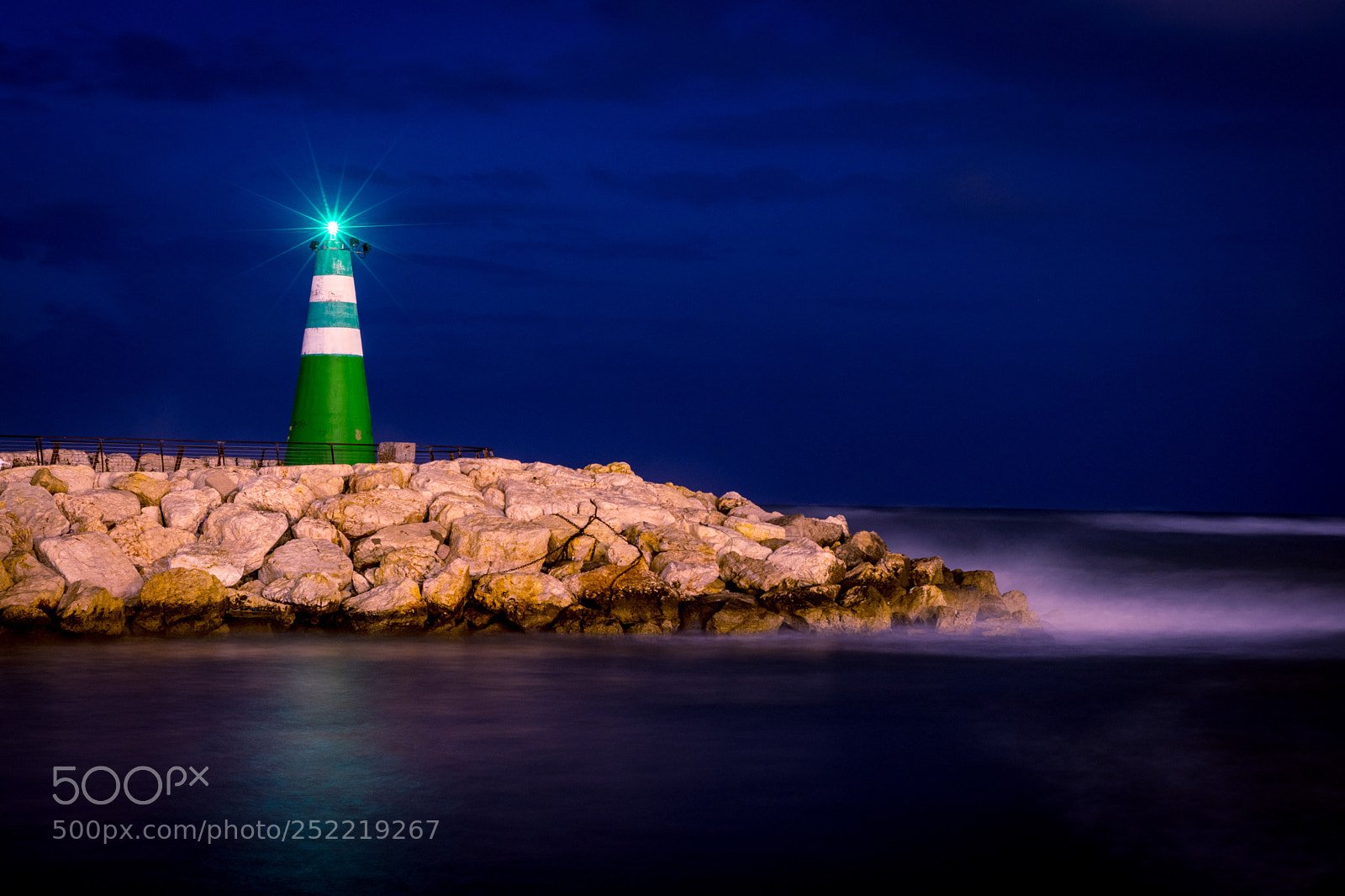 Nikon D5300 sample photo. Lighthouse by the sea photography
