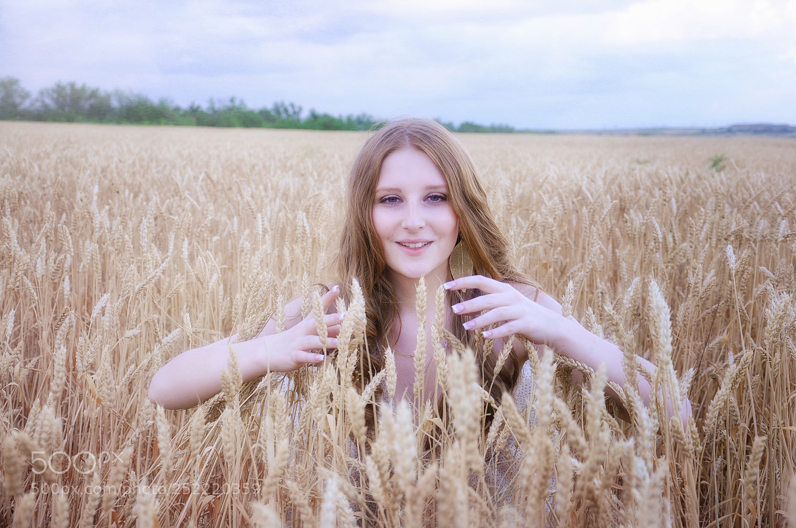 Nikon D90 sample photo. в поле девушка photography