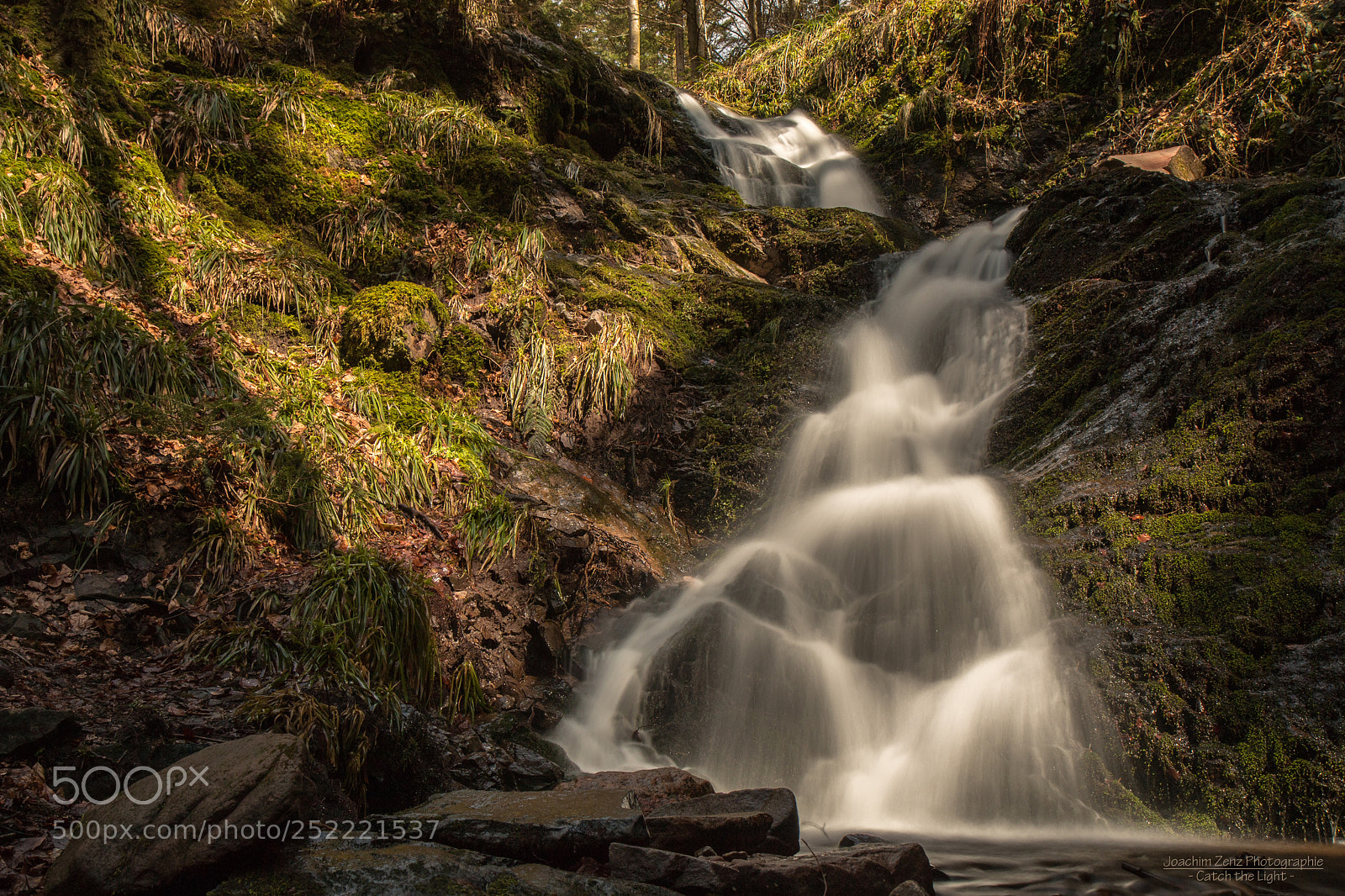 Canon EOS 70D sample photo. Waterfall in the black photography