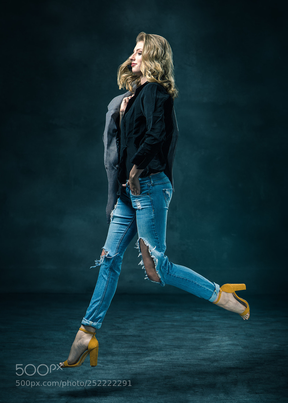 Canon EOS 5D Mark IV sample photo. Haley photography
