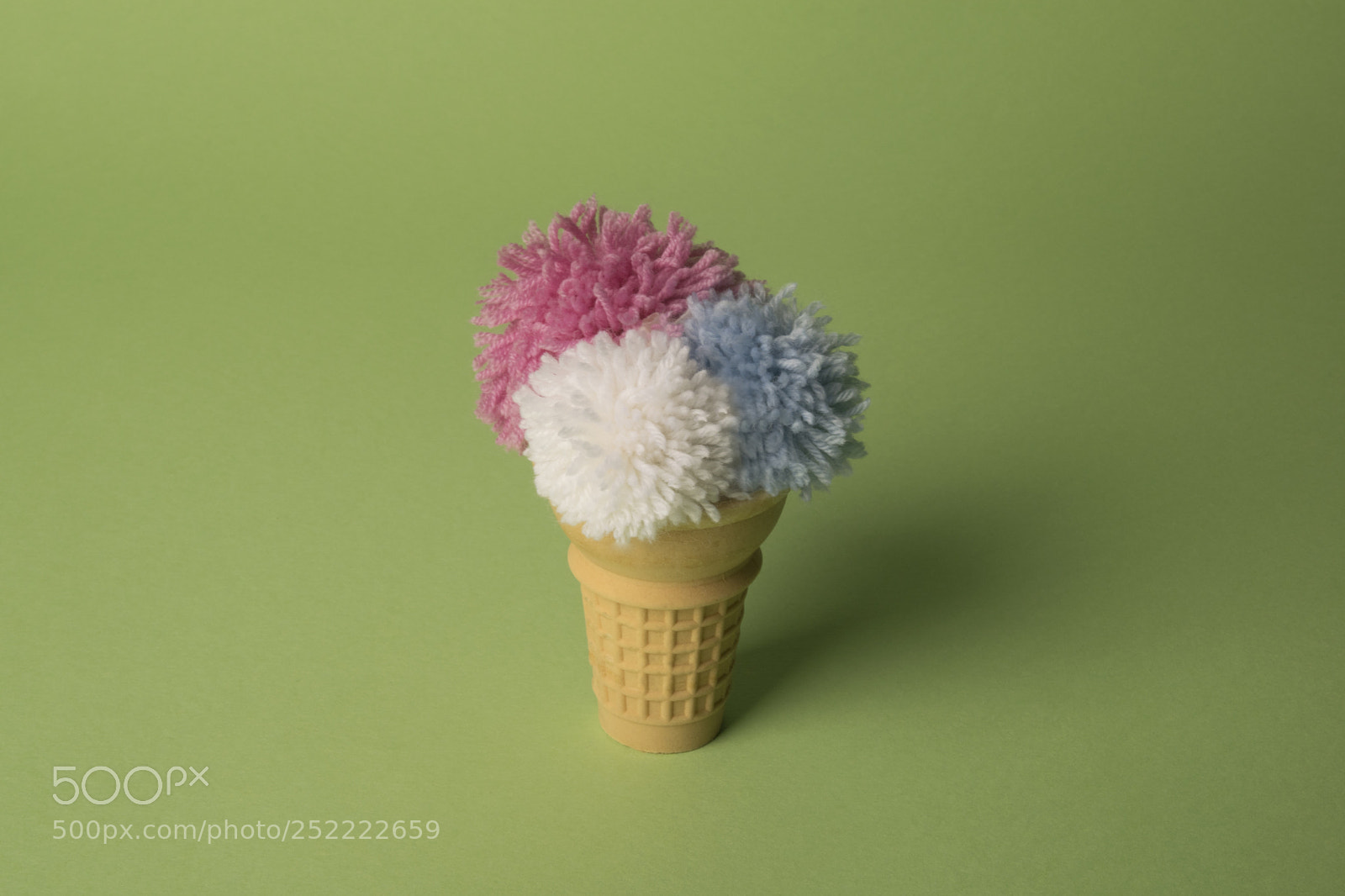 Nikon D5300 sample photo. Pompom cream photography