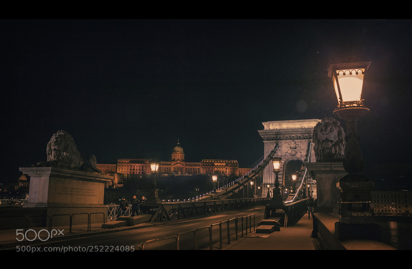 Canon EOS 5D Mark II sample photo. Budapest photography