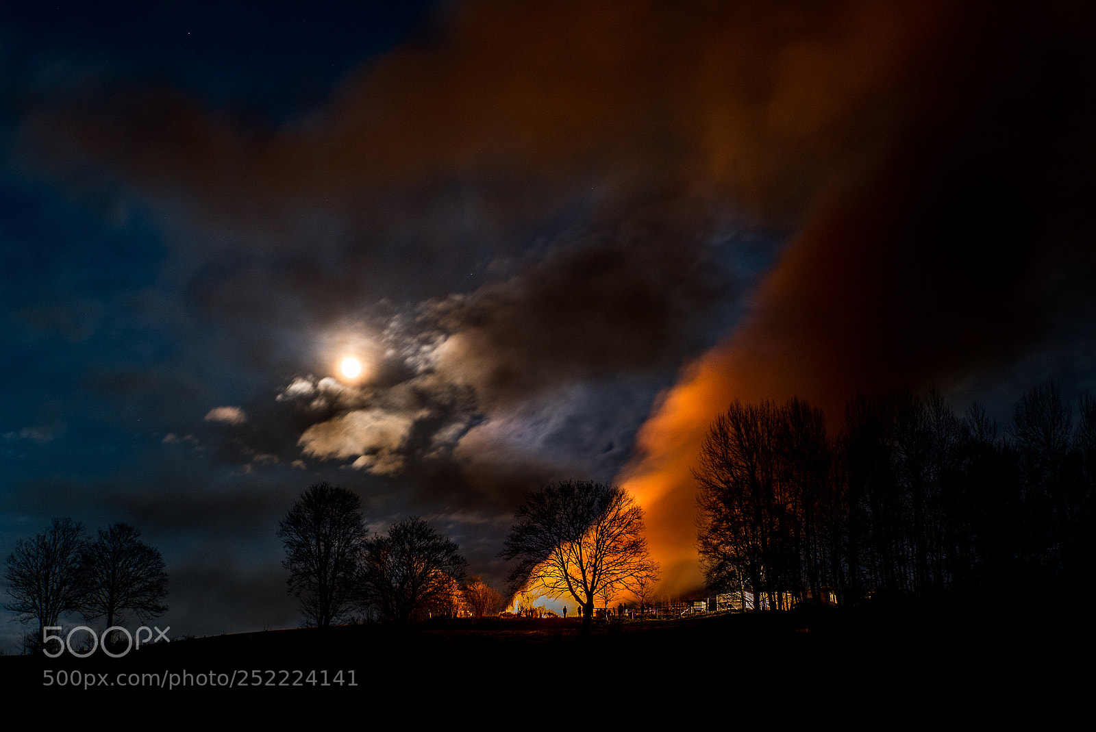 Sony a7S sample photo. Osterfeuer wemlighausen photography