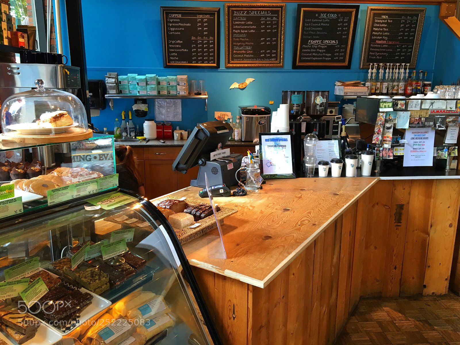 Apple iPhone 6s sample photo. Harrison art gallery cafe photography
