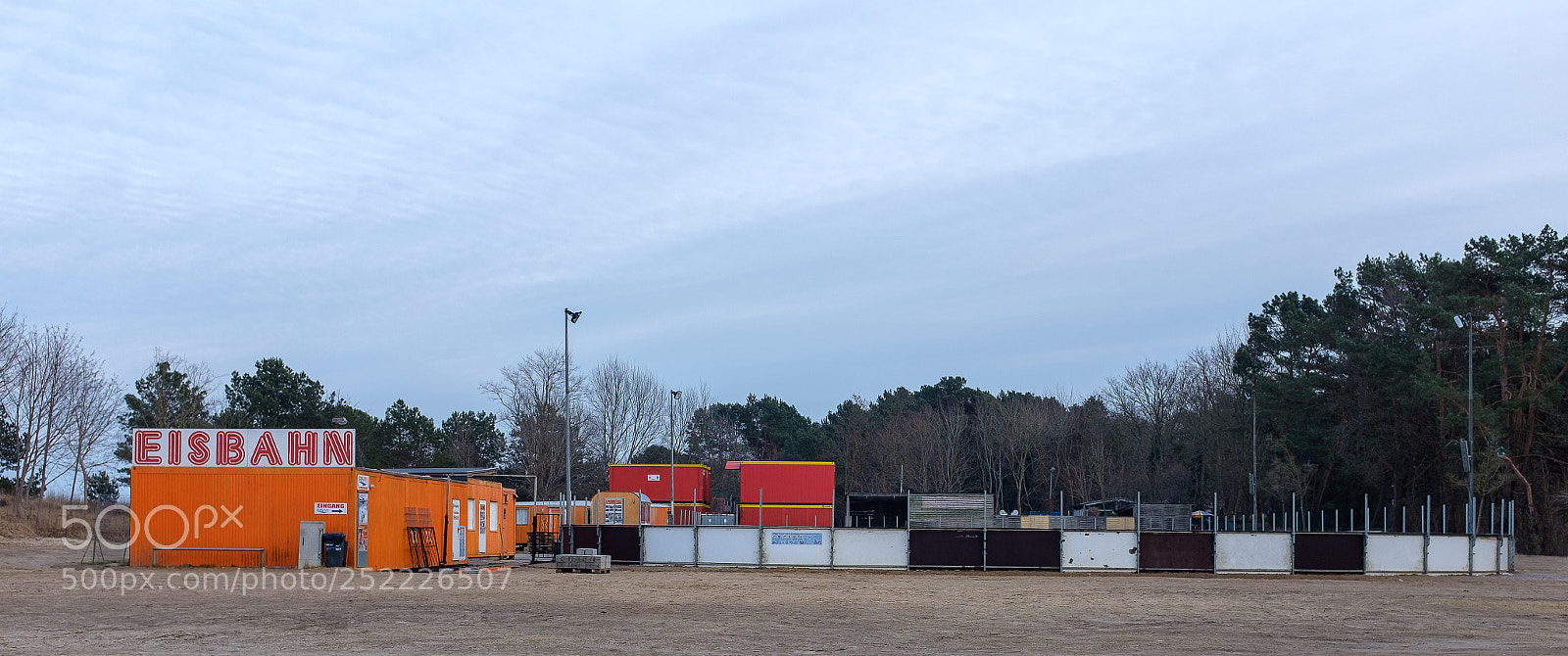 Fujifilm X100S sample photo. Eisbahn photography