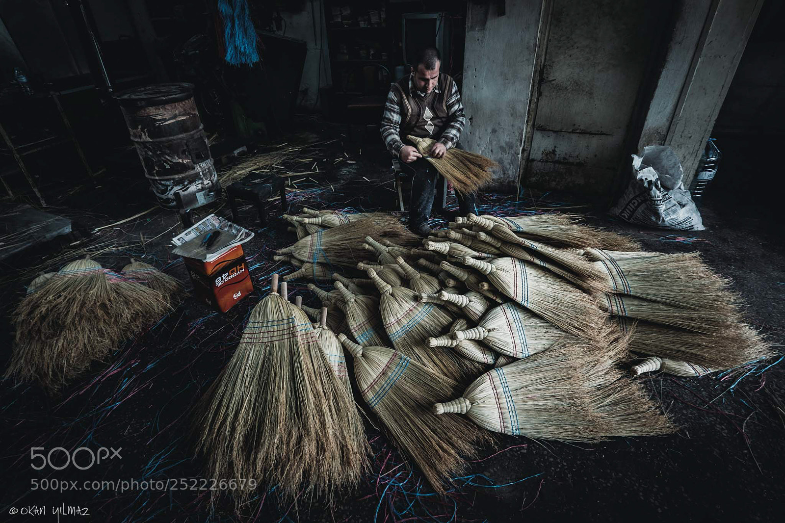 Fujifilm X-T1 sample photo. Brooms photography