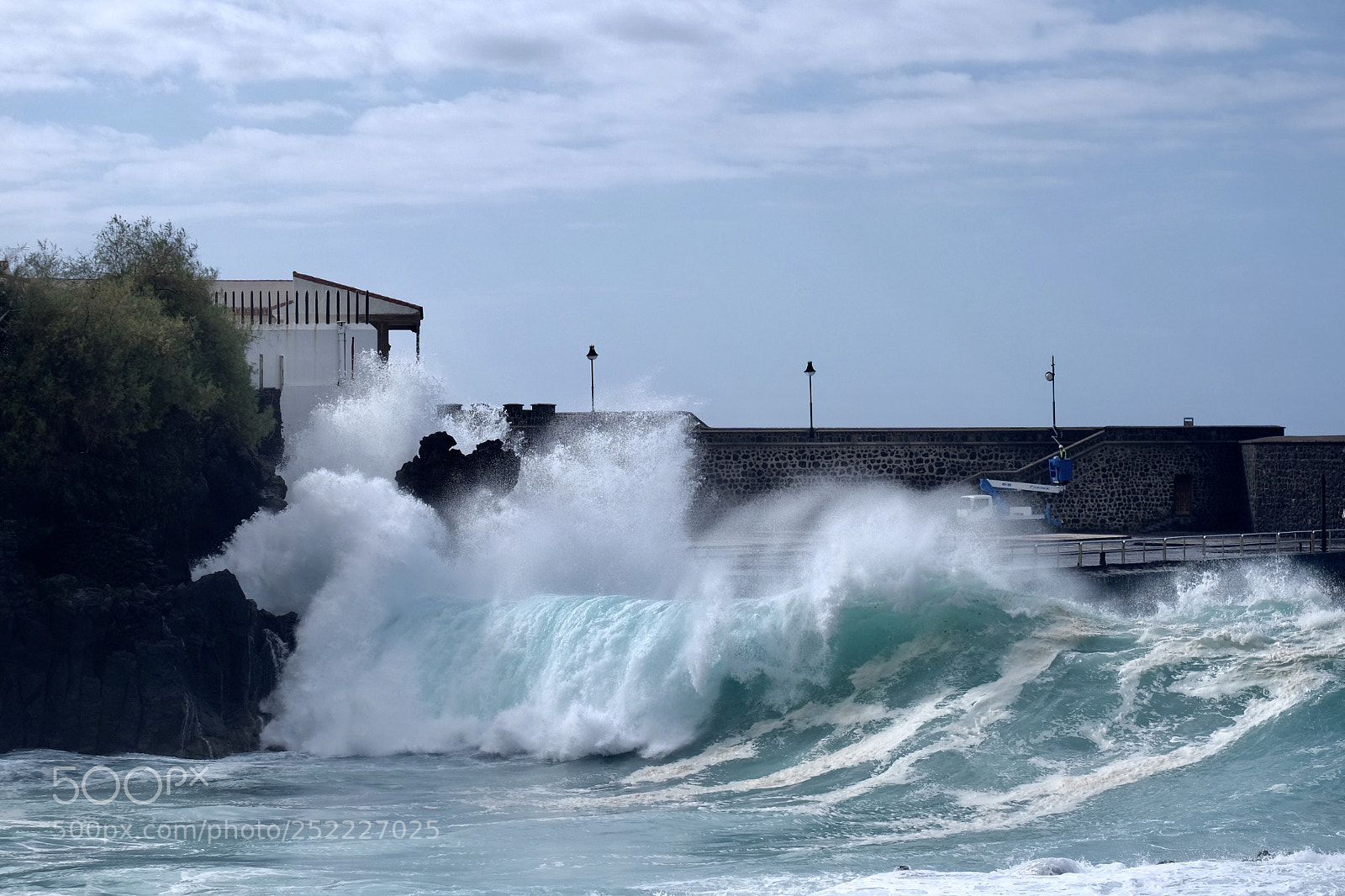 Fujifilm X-T1 sample photo. Wave  photography