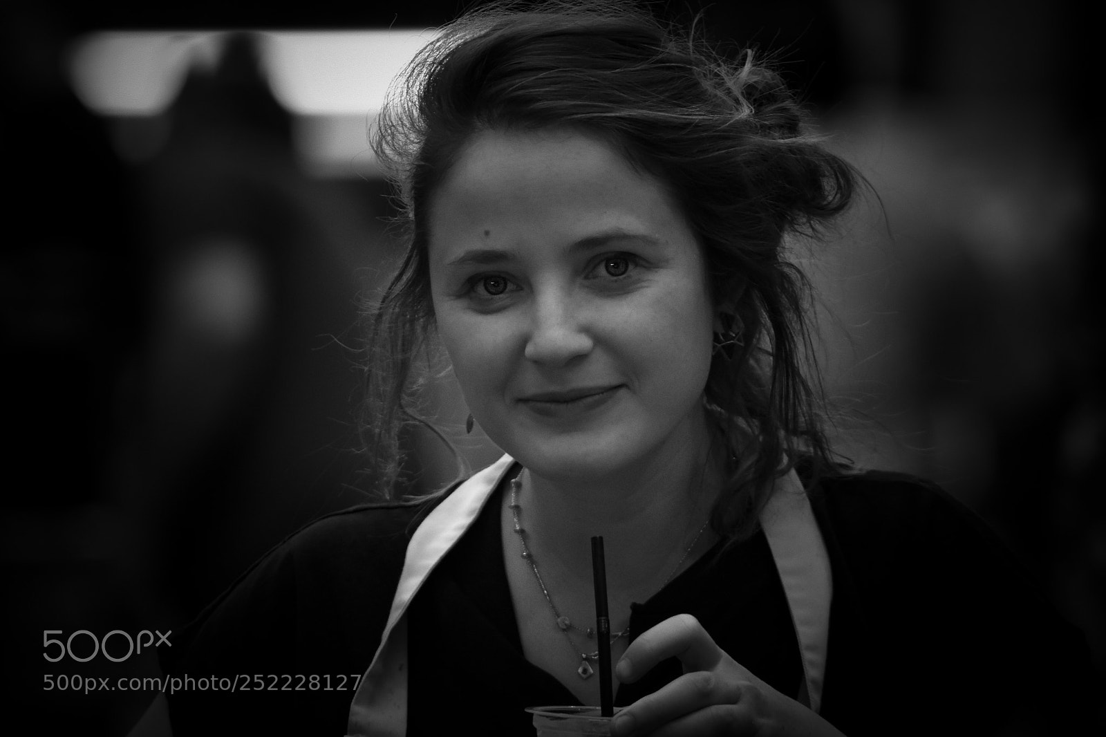 Nikon D7200 sample photo. The waiter photography