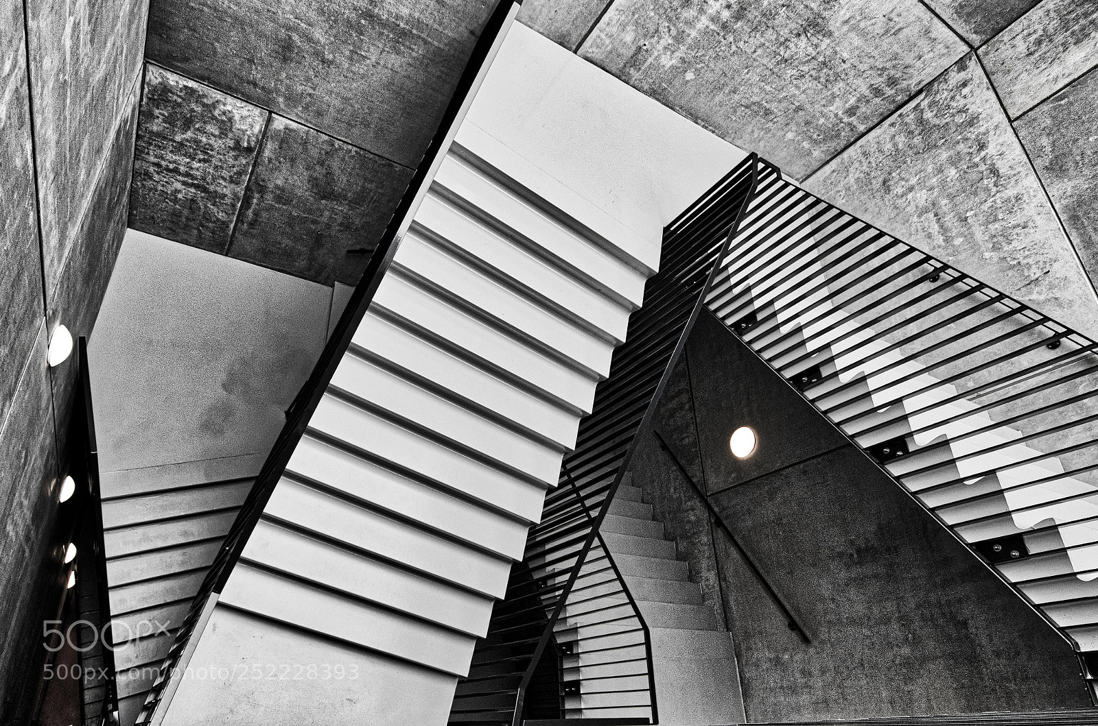 Nikon D7000 sample photo. Optical illusion photography