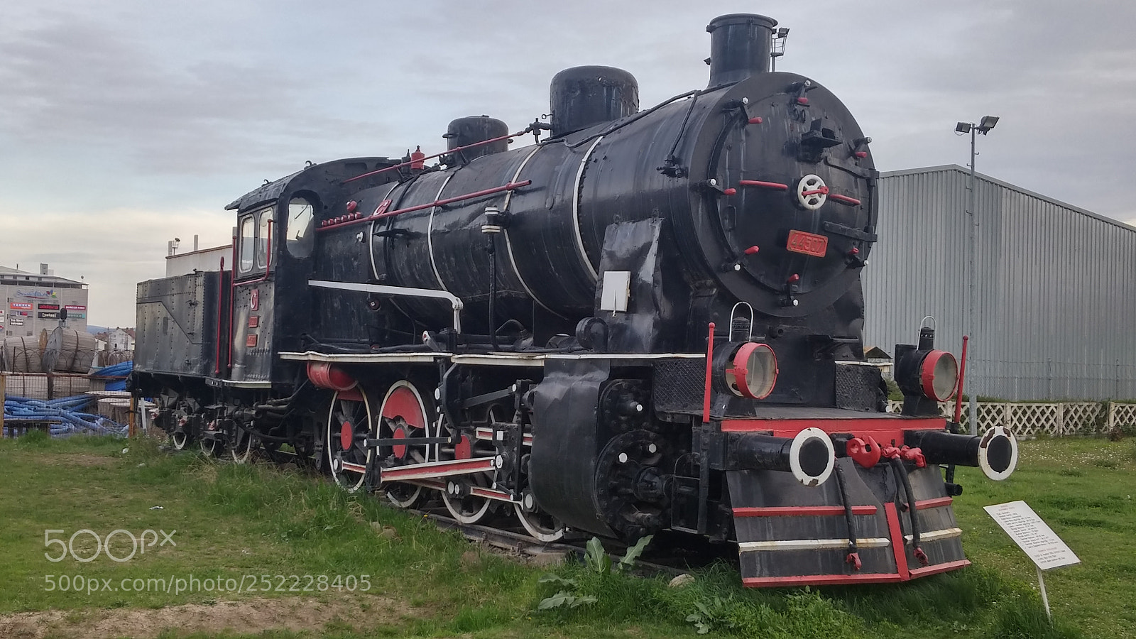 LG G3 sample photo. Black train_kara tren photography