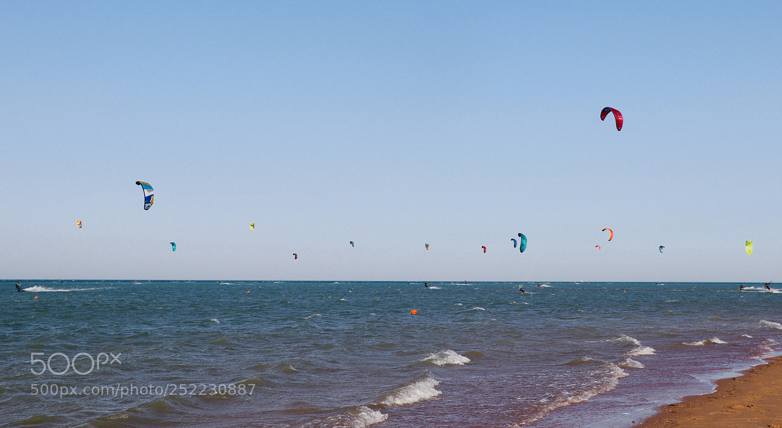 Canon EOS 77D (EOS 9000D / EOS 770D) sample photo. Colorful kite flying photography