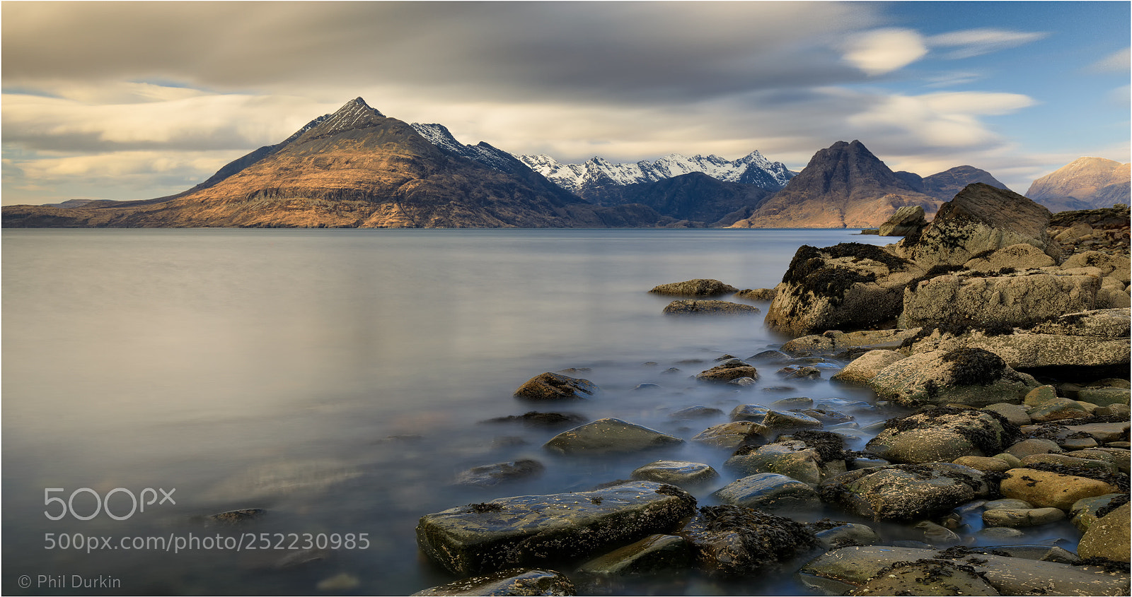 Canon EOS 5D Mark IV sample photo. Elgol rocks photography