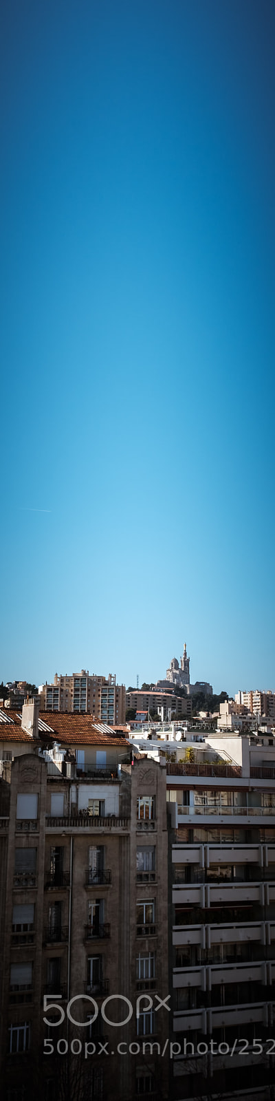 Fujifilm X100F sample photo. Marseille photography