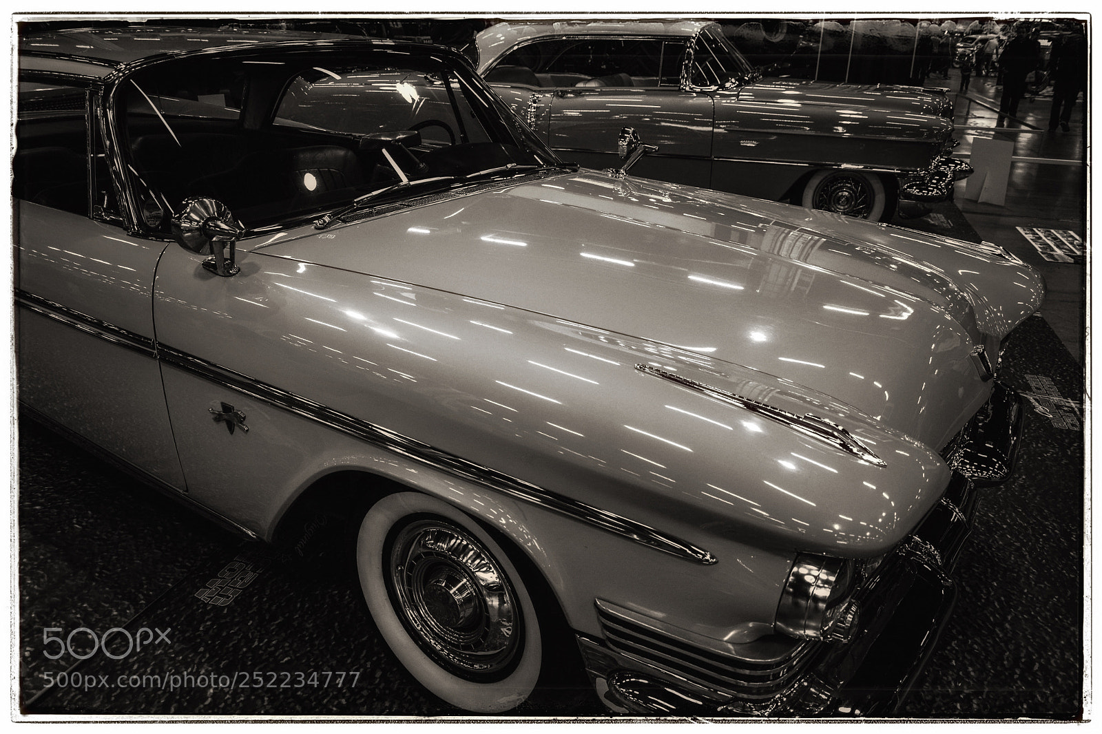 Nikon D5200 sample photo. Chevrolet in front and photography