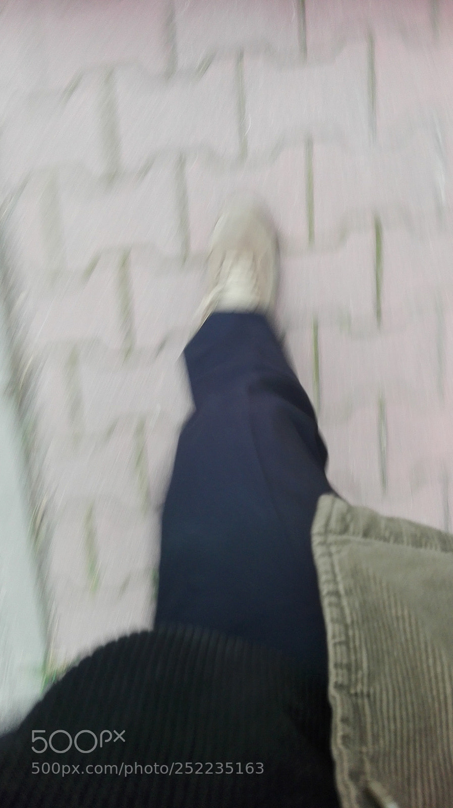 HUAWEI P8 Lite sample photo. Foot selfie in action photography