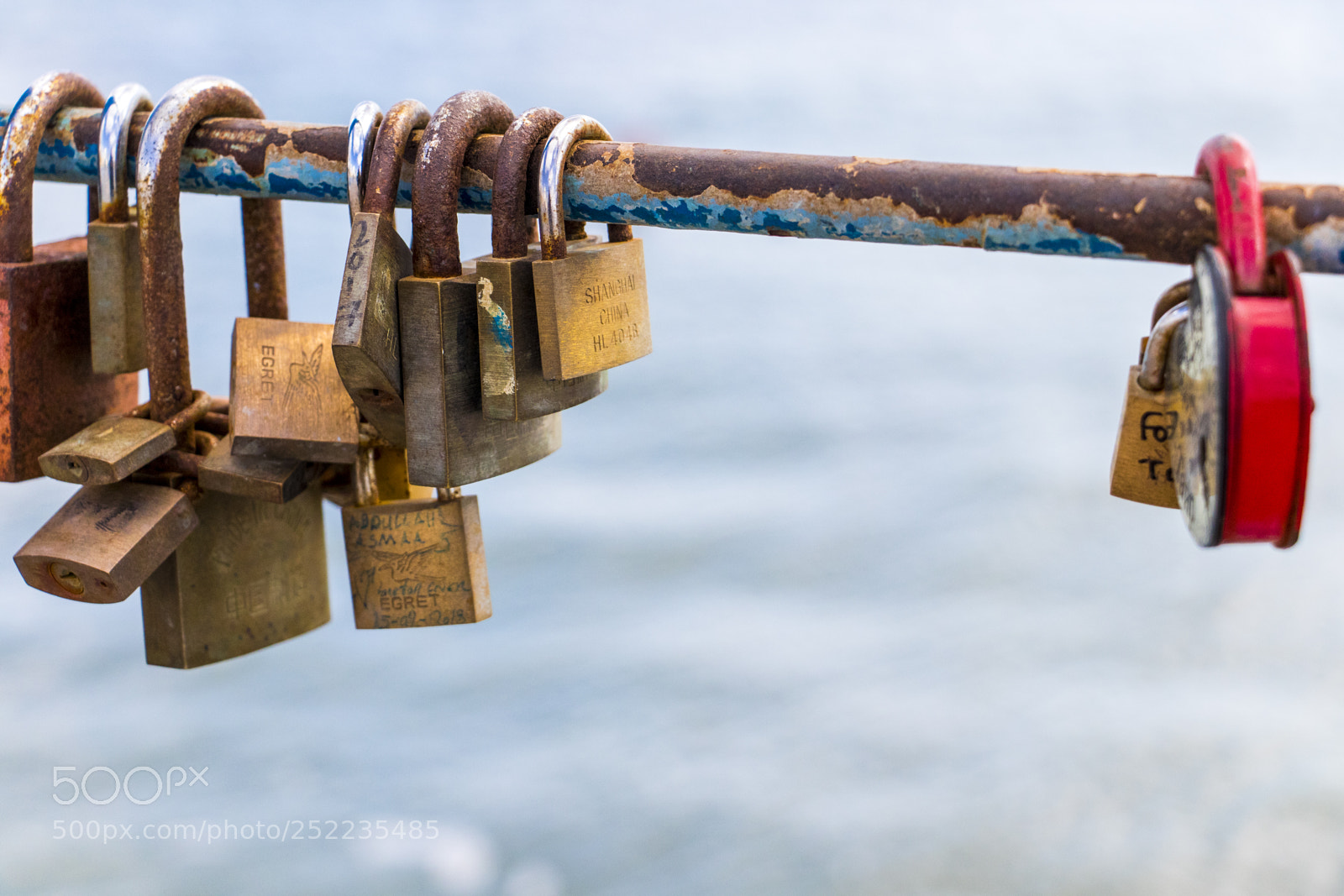 Canon EOS 80D sample photo. Love locks #1 photography