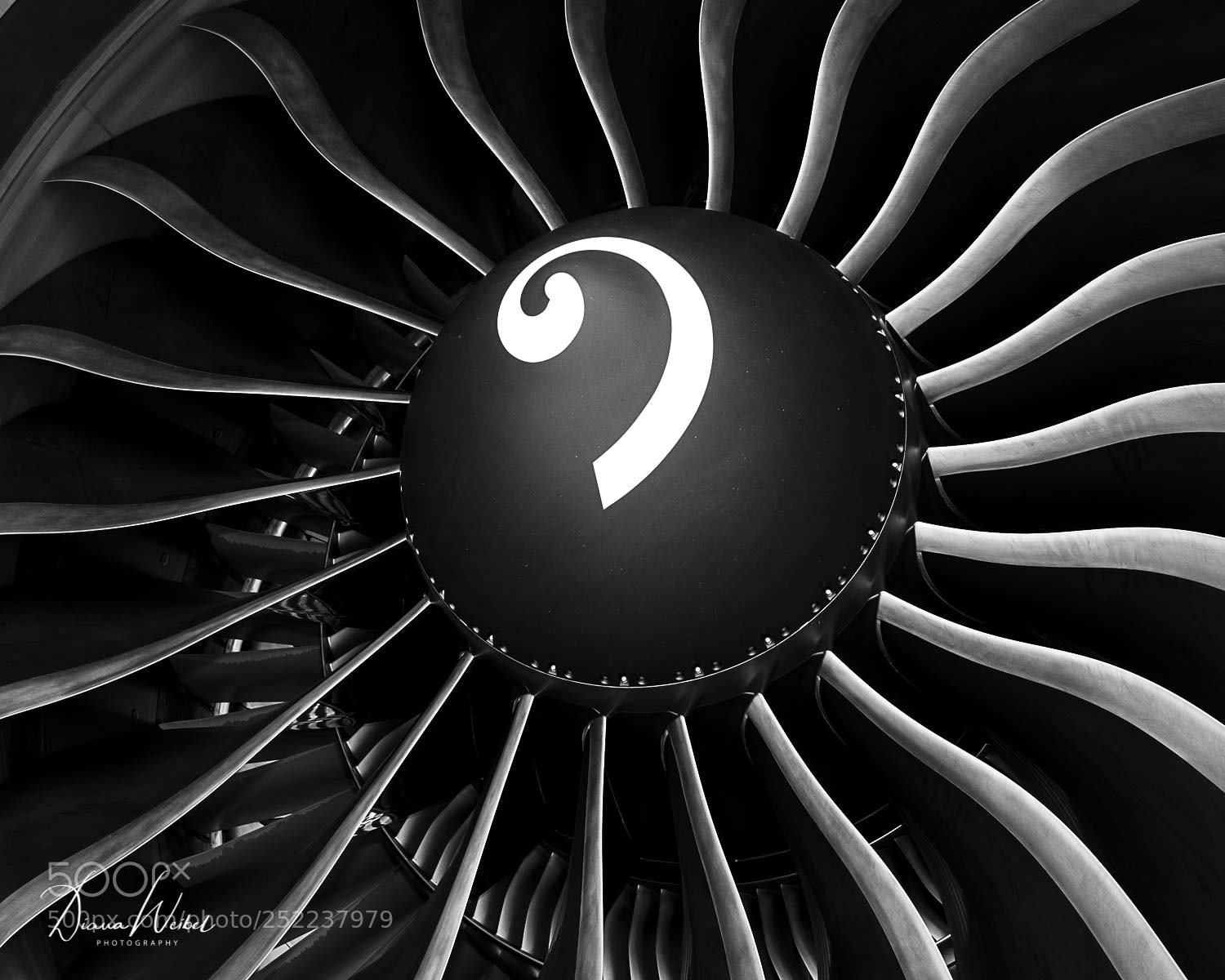 Nikon D850 sample photo. Engine boeing777 photography