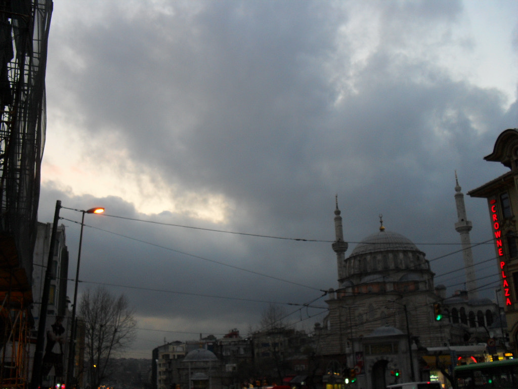 Samsung ES15 / VLUU ES15 /  SL30 sample photo. Istanbul photography
