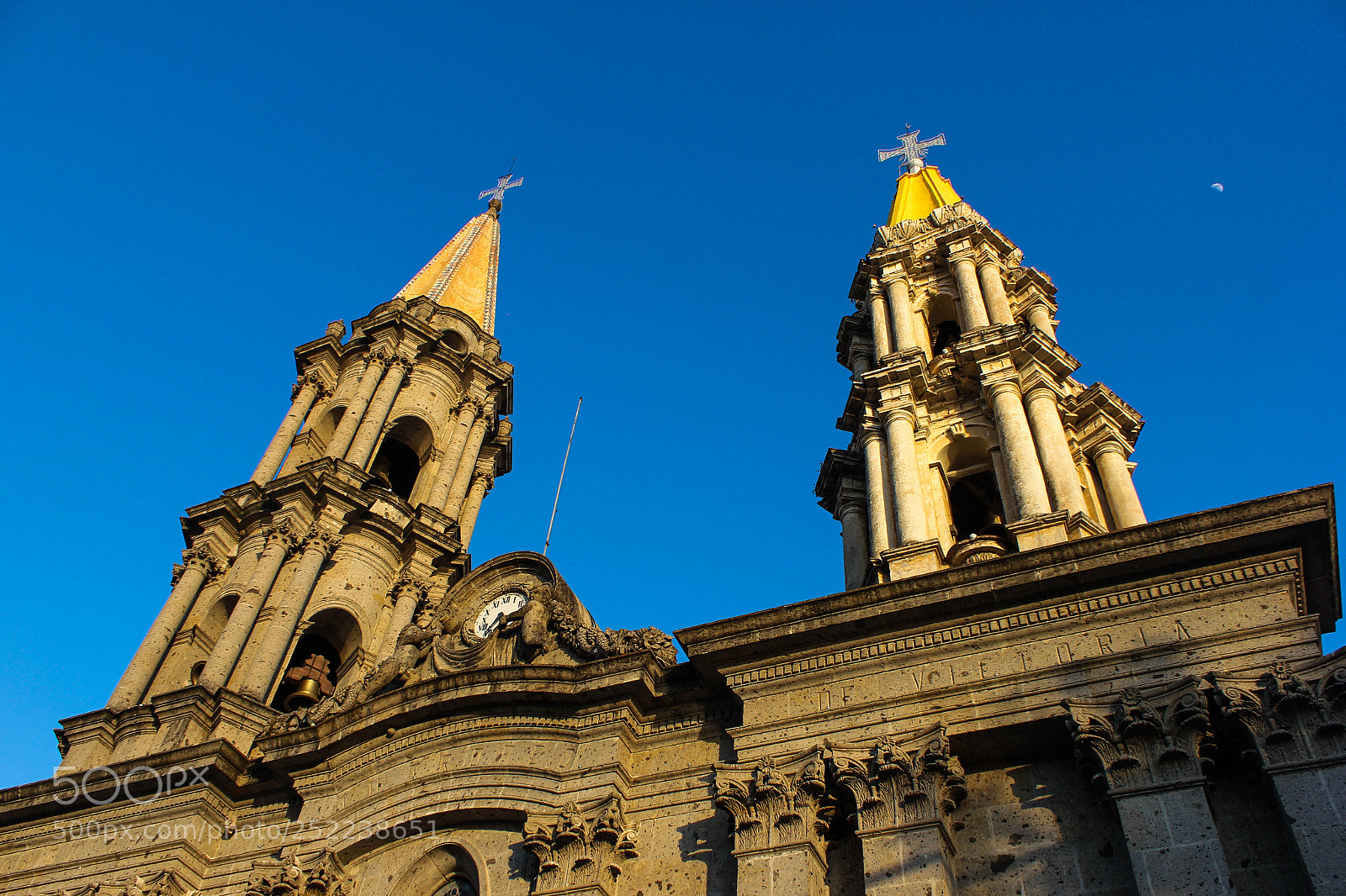 Canon EOS 550D (EOS Rebel T2i / EOS Kiss X4) sample photo. Catedral de chapala photography