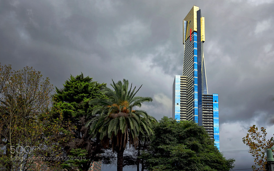 Nikon D7000 sample photo. 140521-001 eureka tower building photography
