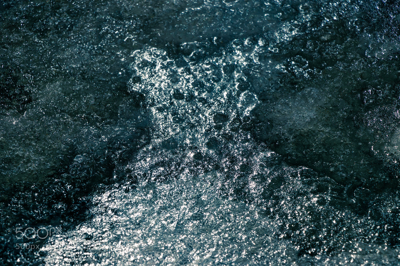 Canon EOS 800D (EOS Rebel T7i / EOS Kiss X9i) sample photo. Abstract ice reflections photography
