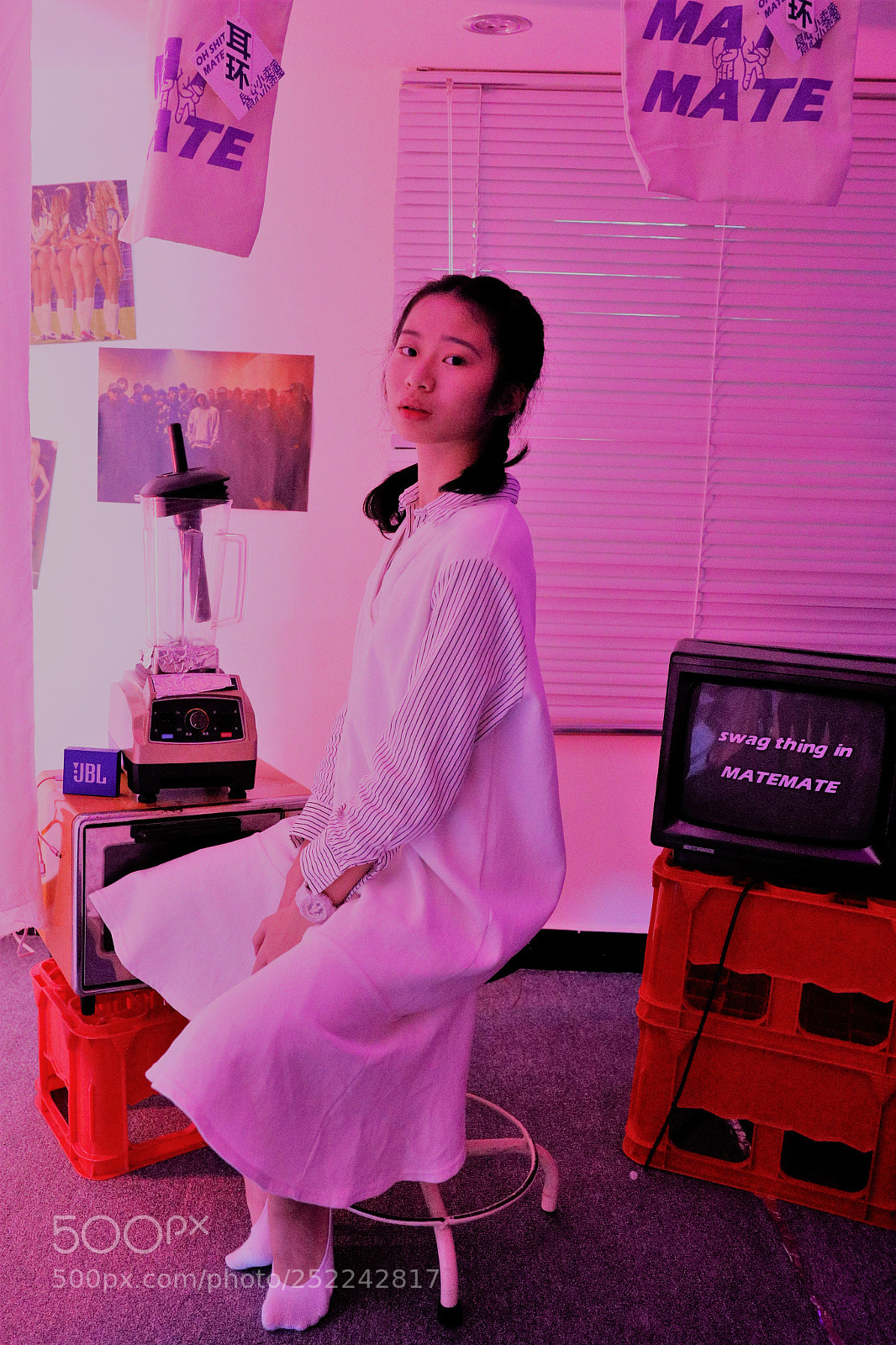 Canon EOS 5D Mark IV sample photo. Pink photography